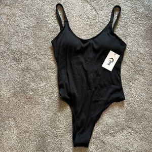 ZYIA black ribbed one piece swimsuit XXXL